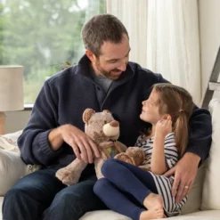 DEMDACO Here To Hug Bear -Stuffed Toys Store GUEST 19c119fa 871b 45cd 9d7e 611c757d4554