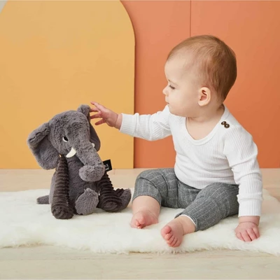 TriAction Toys Les Delingos Original Plush Animal | Dimoitou The Grey Elephant 4 TriAction Toys Les Delingos Original Plush Animal | Dimoitou The Grey Elephant - Image 2