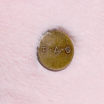 FAO Schwarz 13" Pink Unicorn Glow In The Dark Toy Plush 8 FAO Schwarz 13" Pink Unicorn Glow In The Dark Toy Plush - Image 6